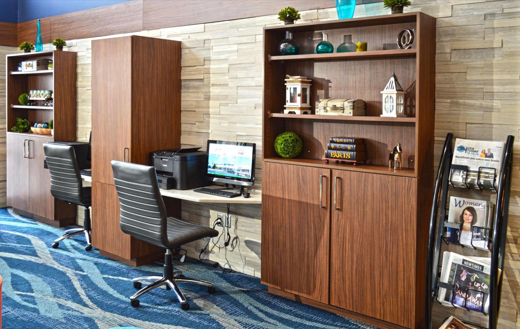 Holiday Inn & Suites Syracuse Airport - Liverpool By Ihg Exterior foto